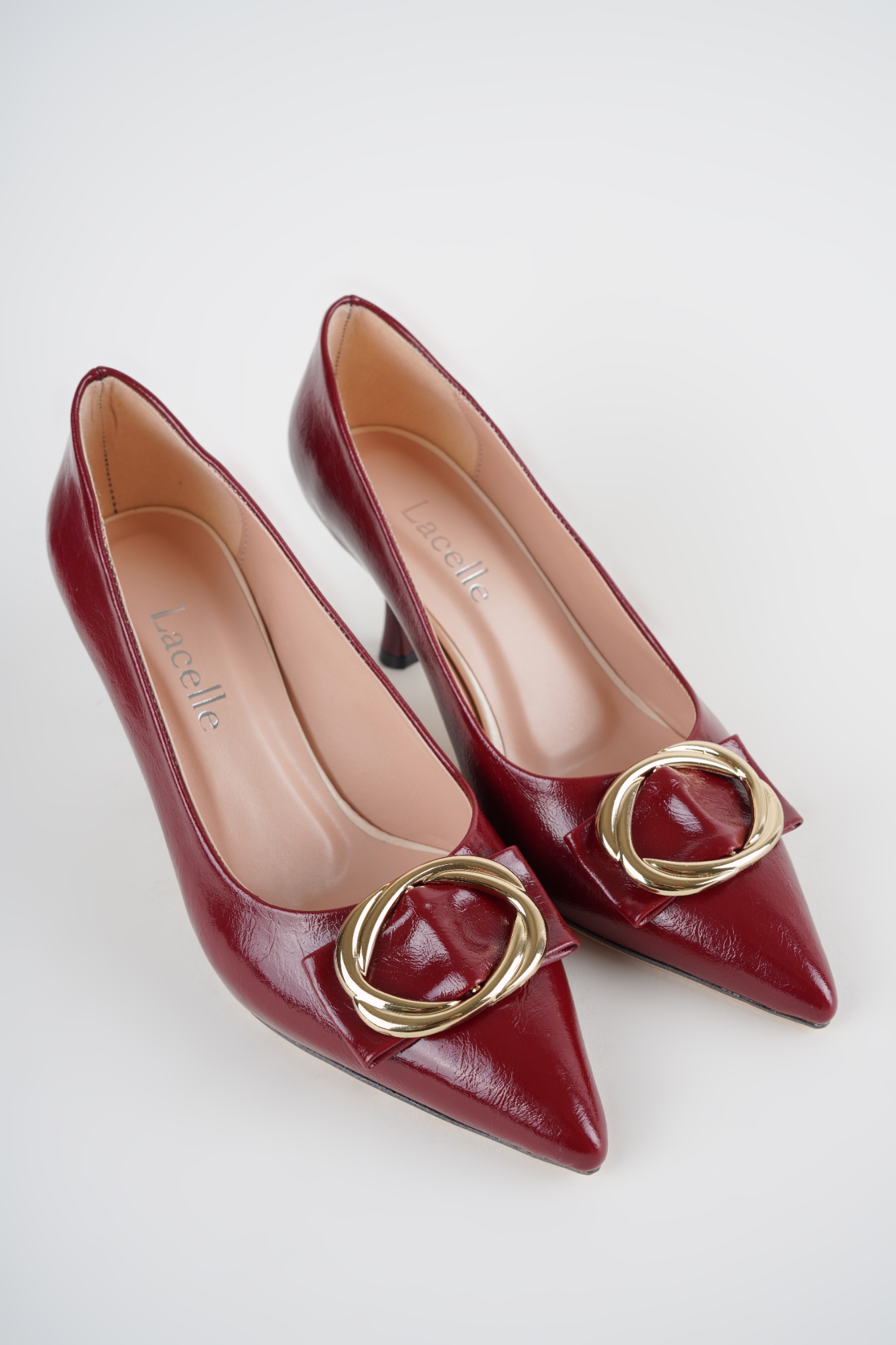 Elisya Bordo Kırışık Parlak Cilt Gold Detaylı Topuklu Stiletto Elisya Bordo Kırışık Parlak Cilt Gold Detaylı Topuklu Stiletto