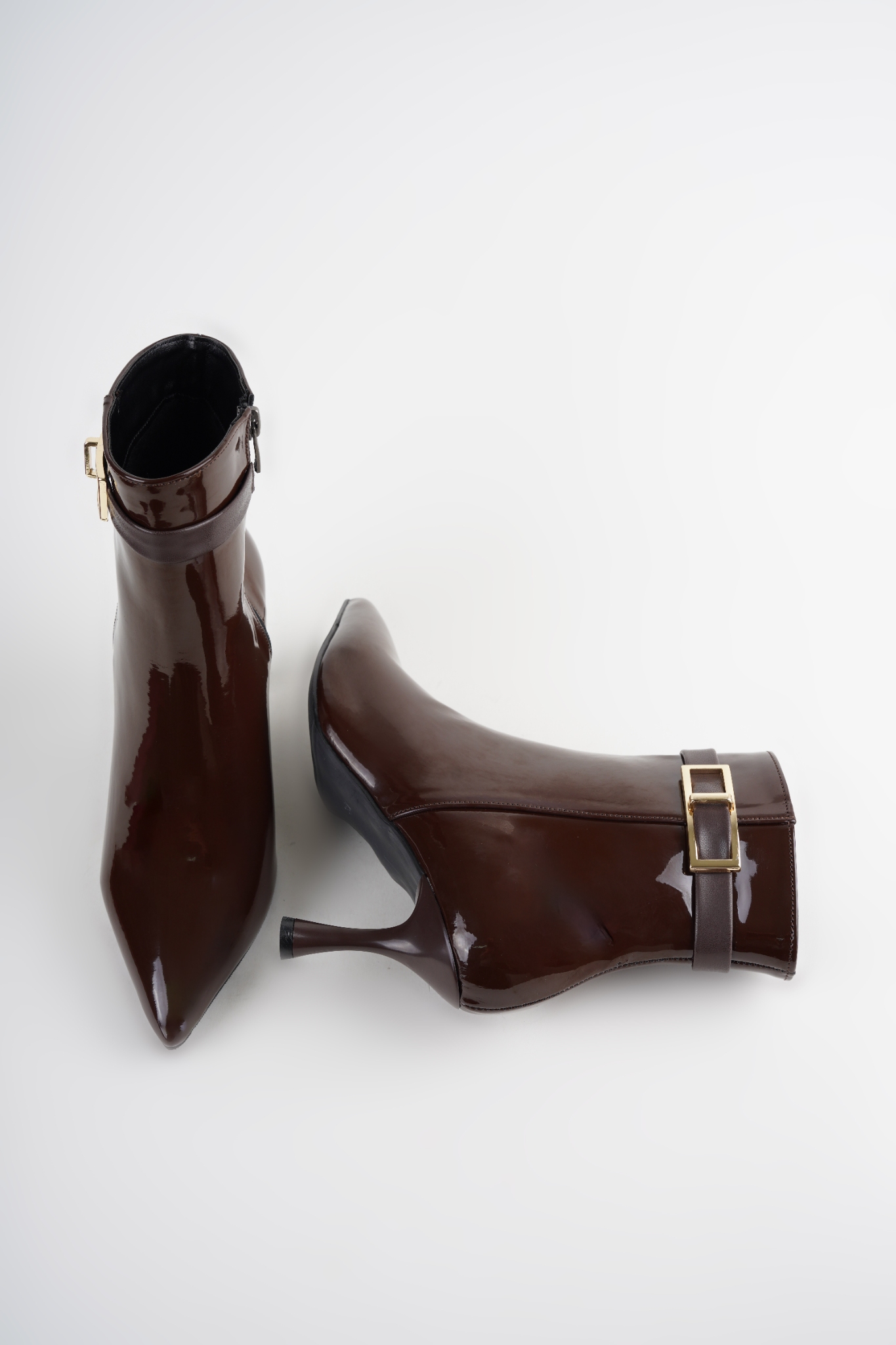 Laktone Kahverengi Laktone Kahverengi