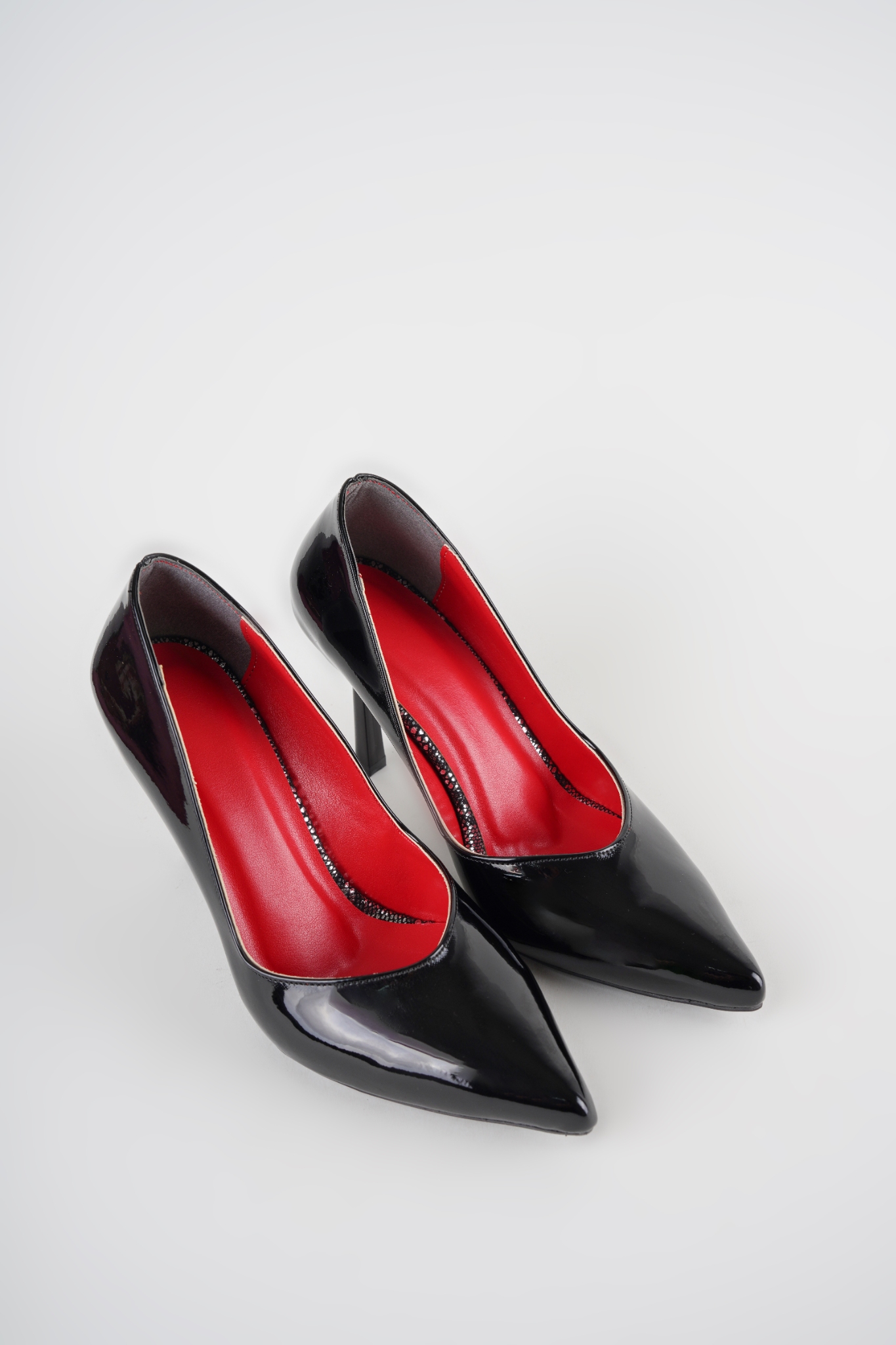 Elina Siyah Rugan Topuklu Stiletto Elina Siyah Rugan Topuklu Stiletto