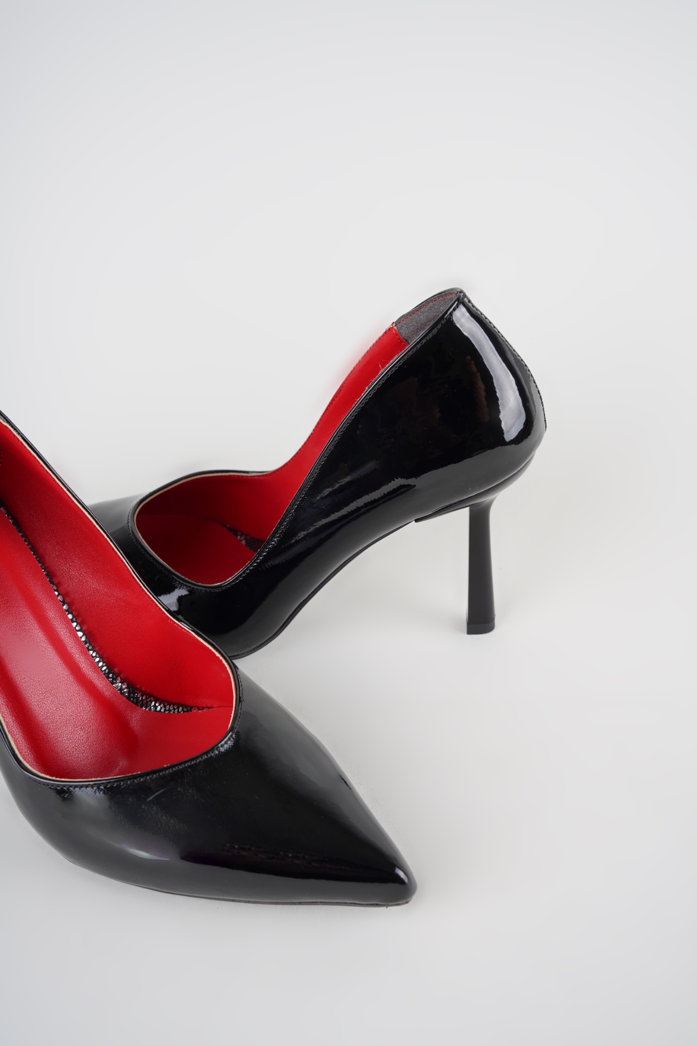 Elina Siyah Rugan Topuklu Stiletto Elina Siyah Rugan Topuklu Stiletto